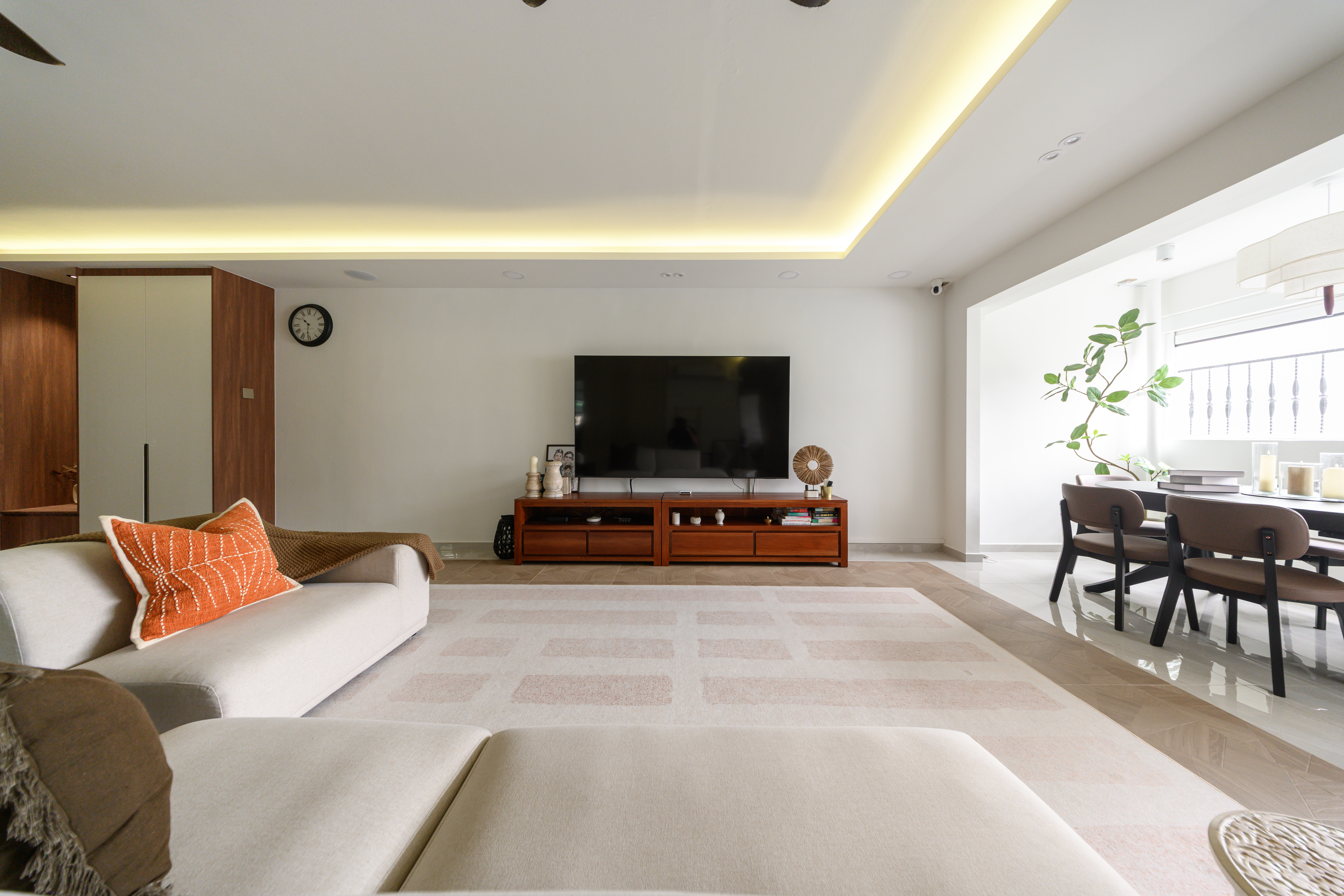 555 Woodlands Dr 53 